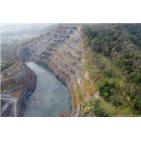 ?江西年產400萬噸的砂石礦被當地民企拿下，可直達九江港！